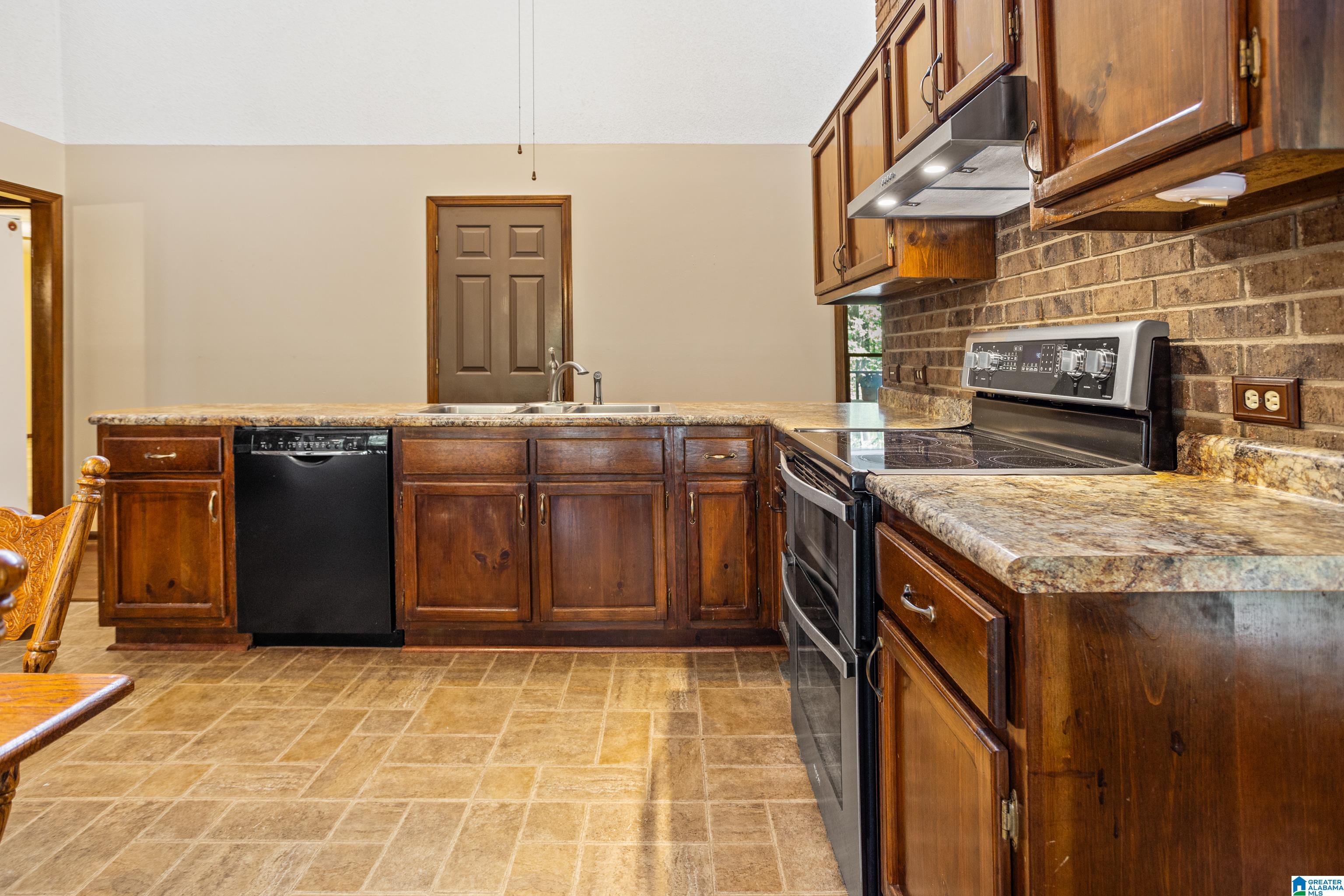 2339 Spring Creek Road Montevallo, AL 35115 - Photo 13 of 79 Gallery Image 13
