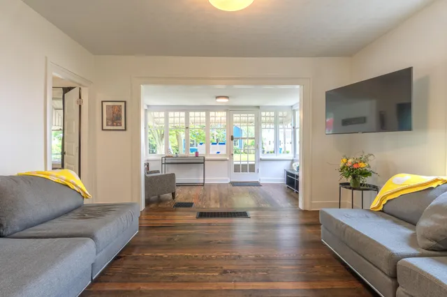 $699,000 | 660 Lake Street, Saugatuck, MI 49453