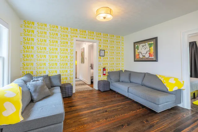 $699,000 | 660 Lake Street, Saugatuck, MI 49453