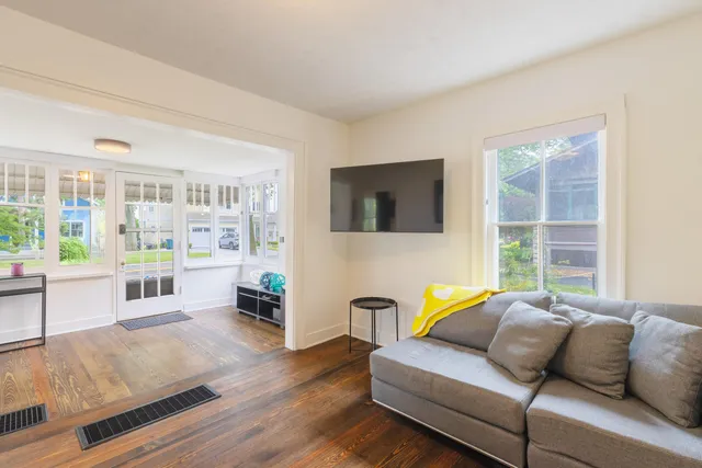 $699,000 | 660 Lake Street, Saugatuck, MI 49453