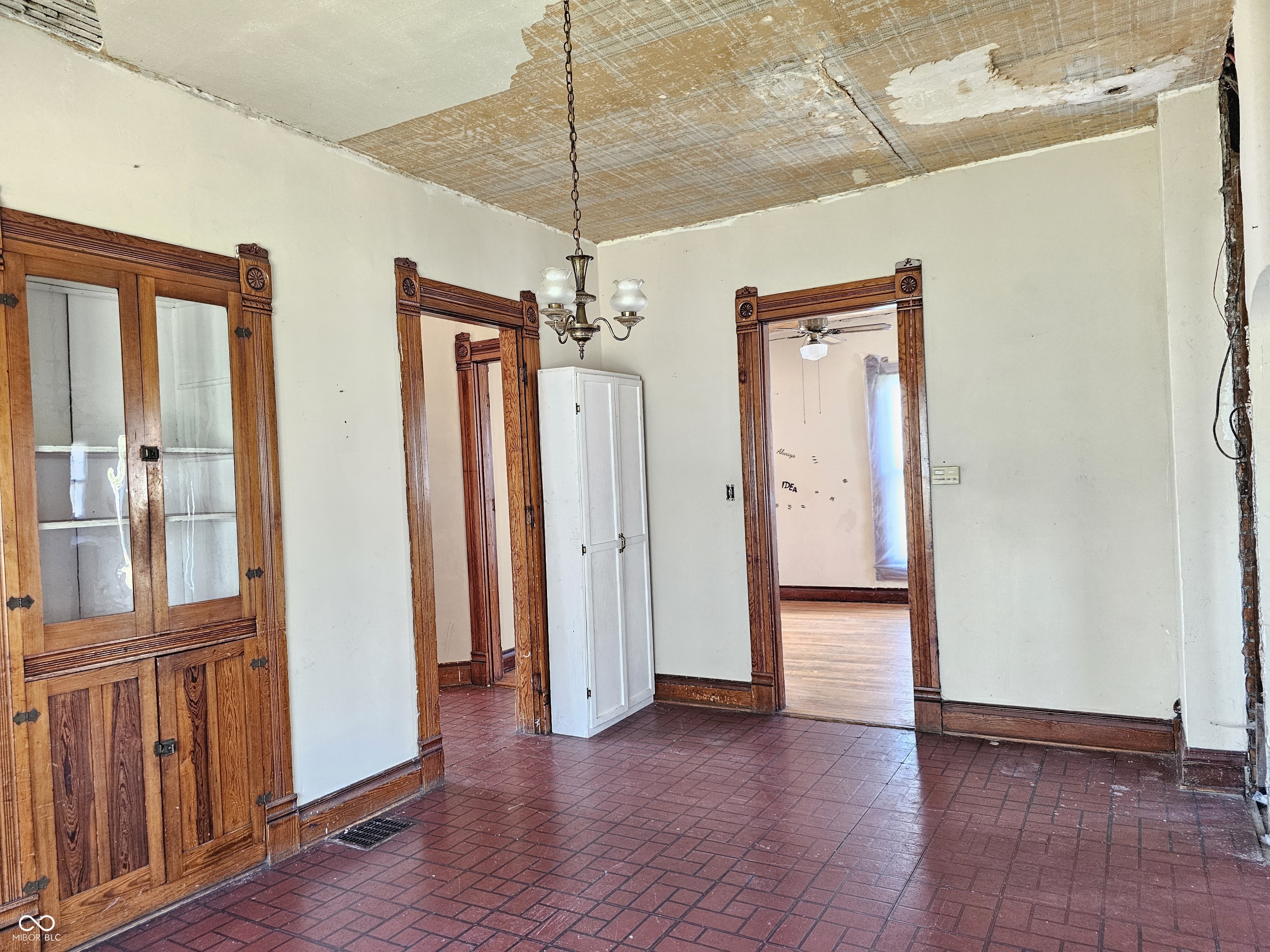 234 East Commerce Street Dunkirk, IN 47336 - Photo 12 of 36