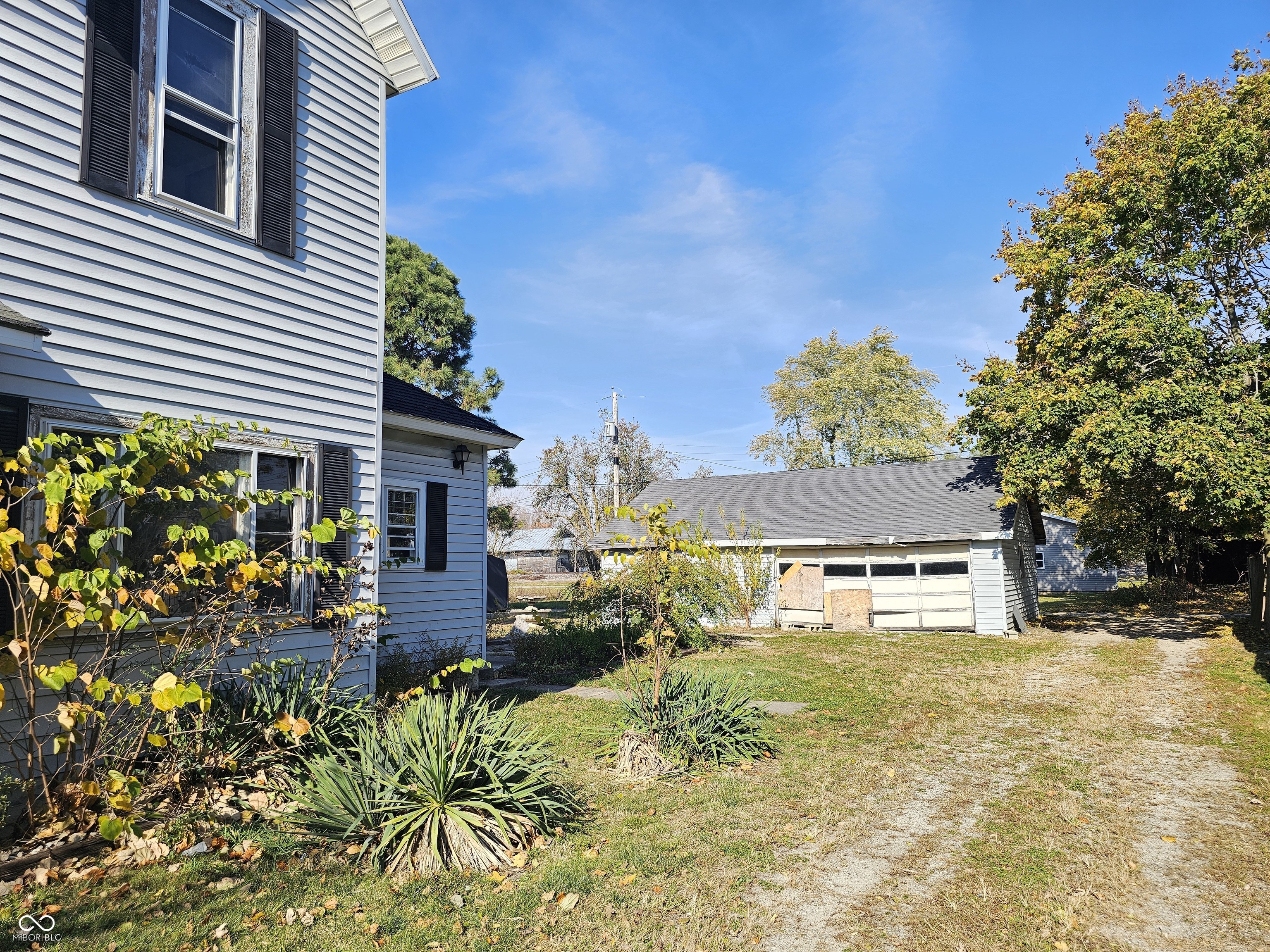 234 East Commerce Street Dunkirk, IN 47336 - Photo 4 of 36