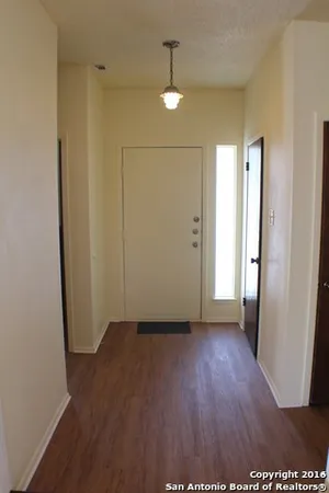 $1,195 | 5711 Larkdale Drive, San Antonio, TX 78233