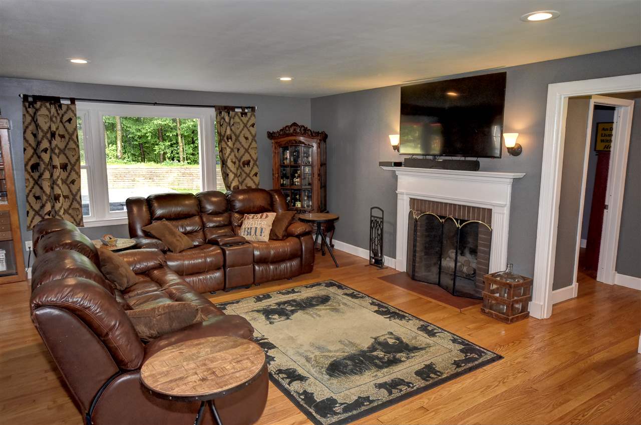 217 Chandler Road Hartford, VT 05001 - Photo 12 of 26 Gallery Image 12