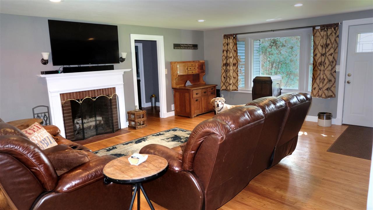217 Chandler Road Hartford, VT 05001 - Photo 9 of 26 Gallery Image 9