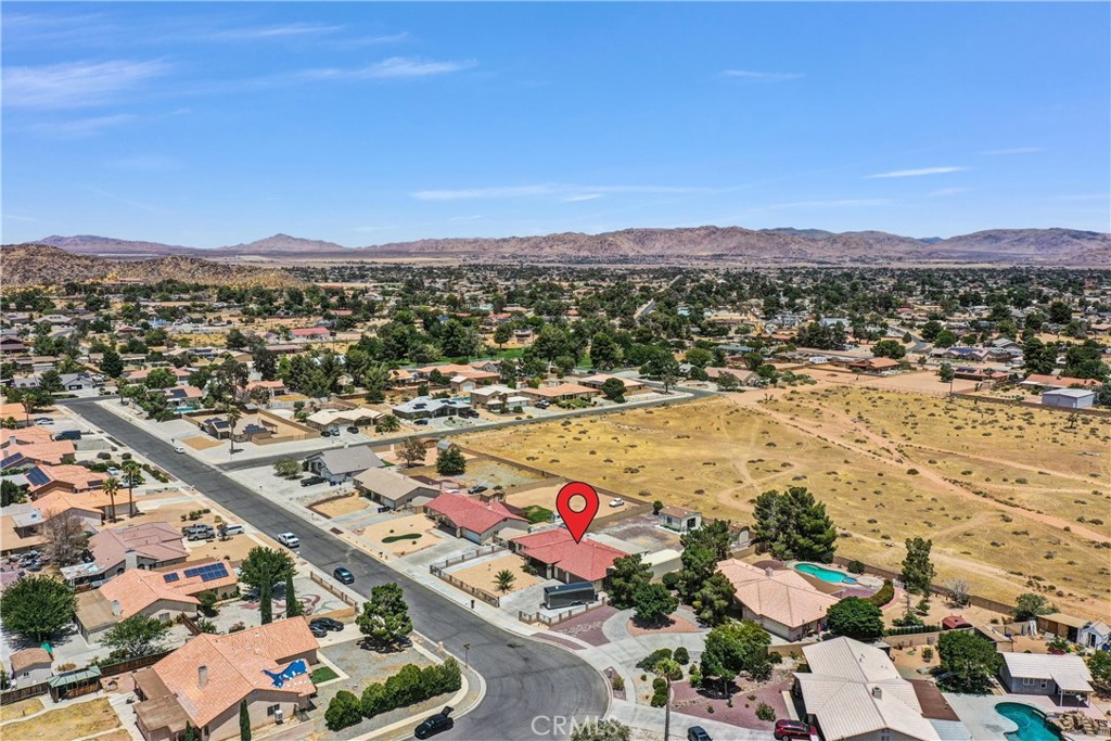 13931 Falling Leaf Road Apple Valley, CA 92307 - Photo 41 of 50 Falling Leaf this is it!