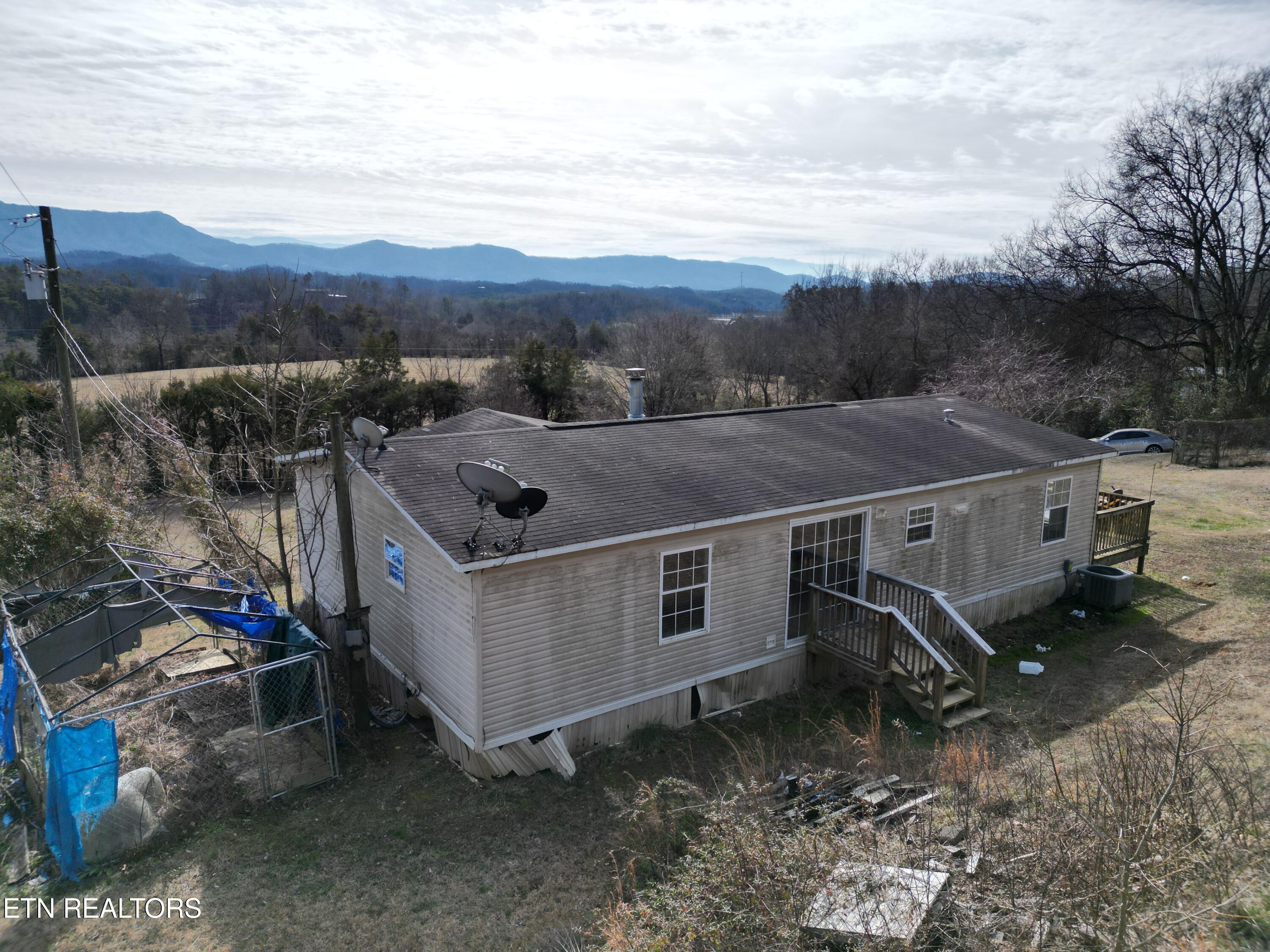 320 Hance Way Dandridge, TN 37725 - Photo 37 of 51 DJI_0049