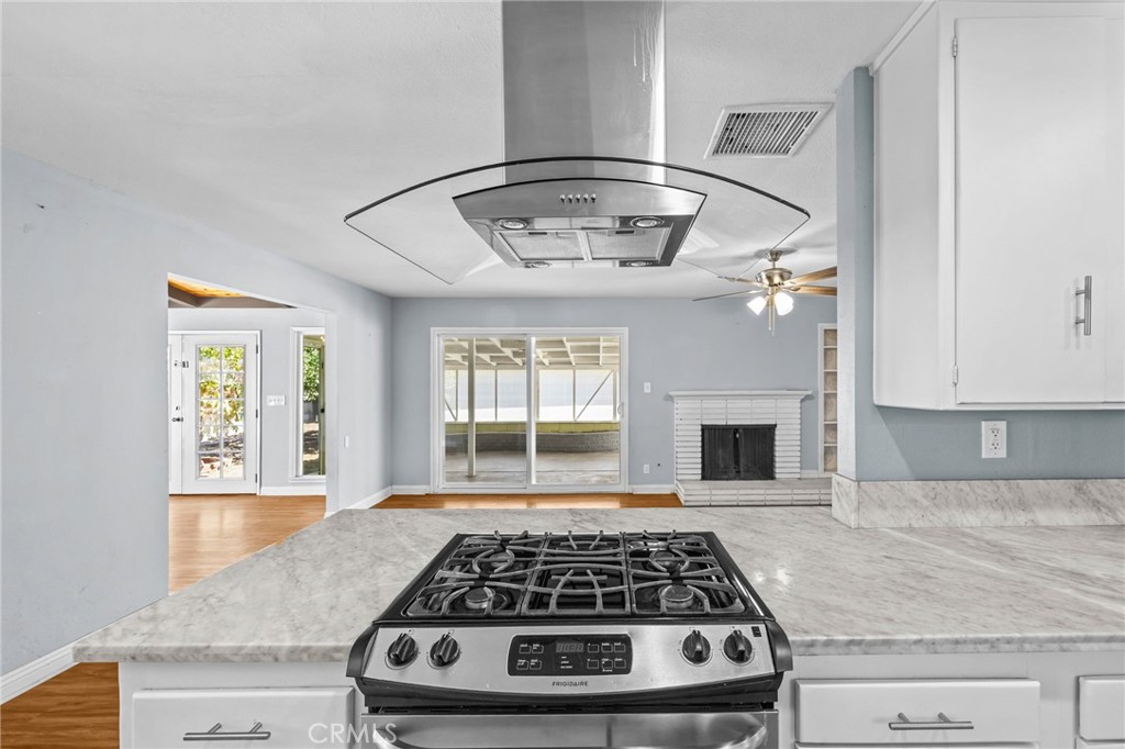 2943 Gertrude Street Riverside, CA 92506 - Photo 13 of 44 Gallery Image 13