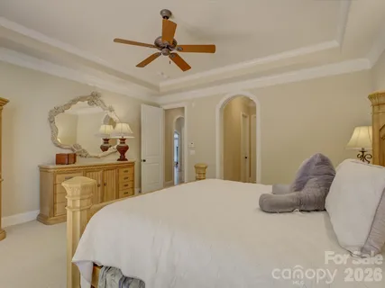 $998,000 | 3912 Lake Spring Cove Court, Denver, NC 28037