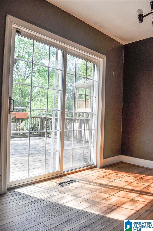 527 Oxmoor Road Birmingham, AL 35209 - Photo 19 of 50