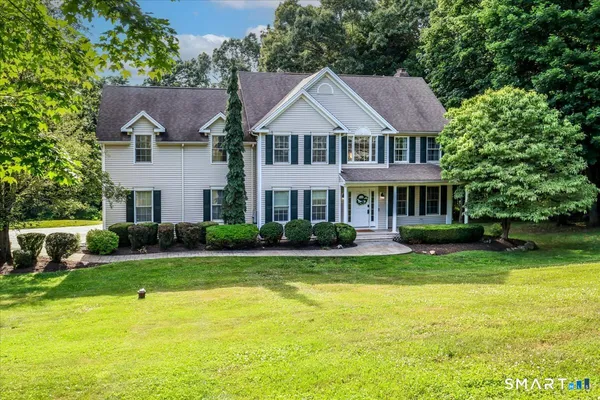 $689,000 | 23 Meredith Lane, New Milford, CT 06776