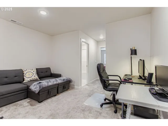 $392,500 | 3659 Southwest 209th Avenue, Hillsboro, OR 97123