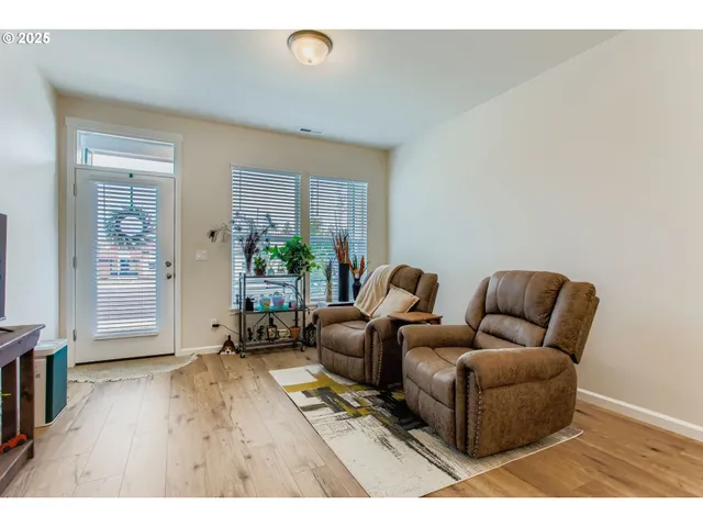 $392,500 | 3659 Southwest 209th Avenue, Hillsboro, OR 97123