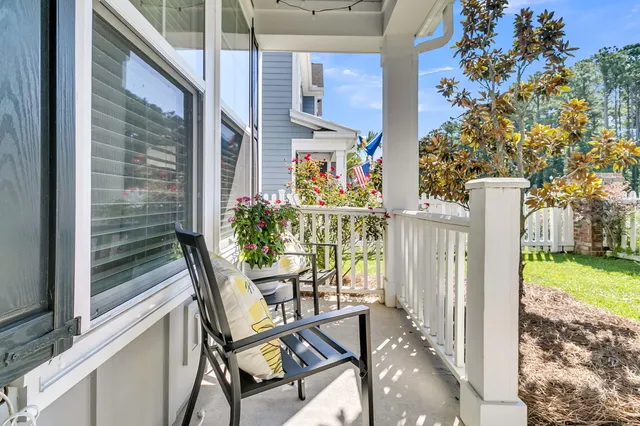 $719,000 | 2666 Park W Boulevard, Mount Pleasant, SC 29466