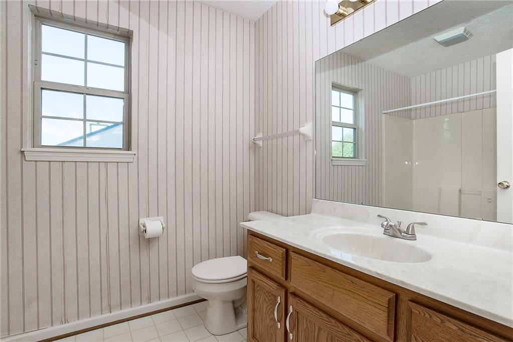 1062 Oak Leaf Road Franklin, IN 46131 - Photo 20 of 24 Gallery Image 20