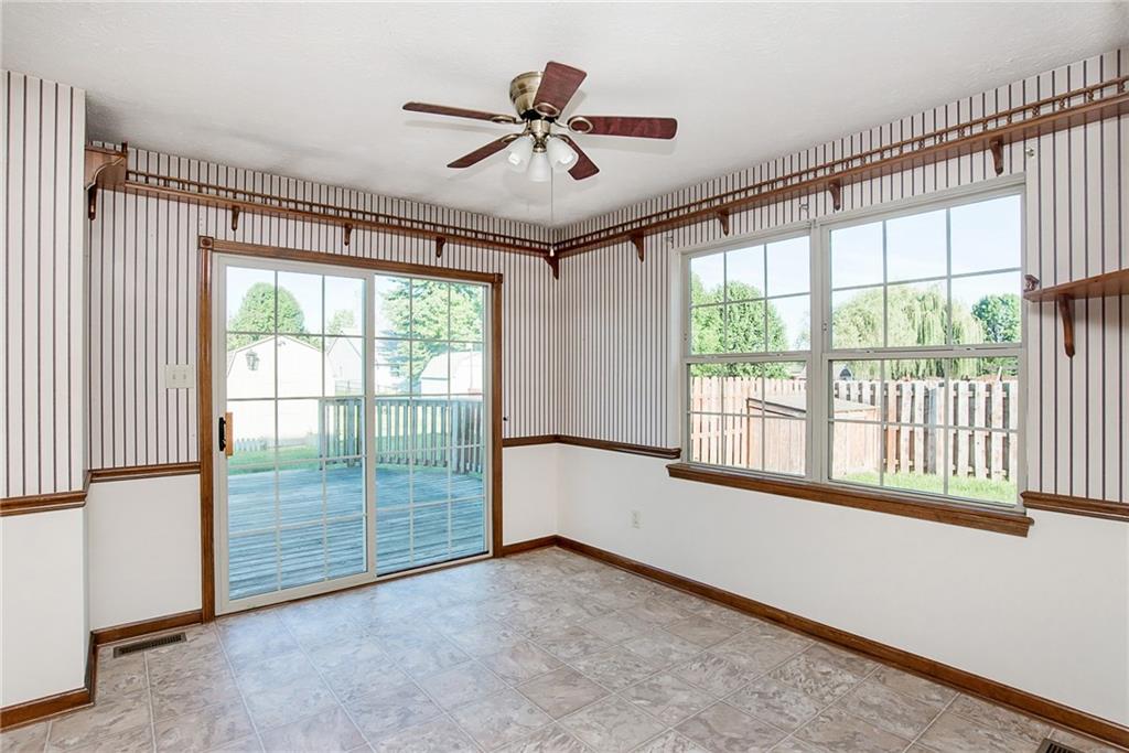 1062 Oak Leaf Road Franklin, IN 46131 - Photo 10 of 24 Gallery Image 10