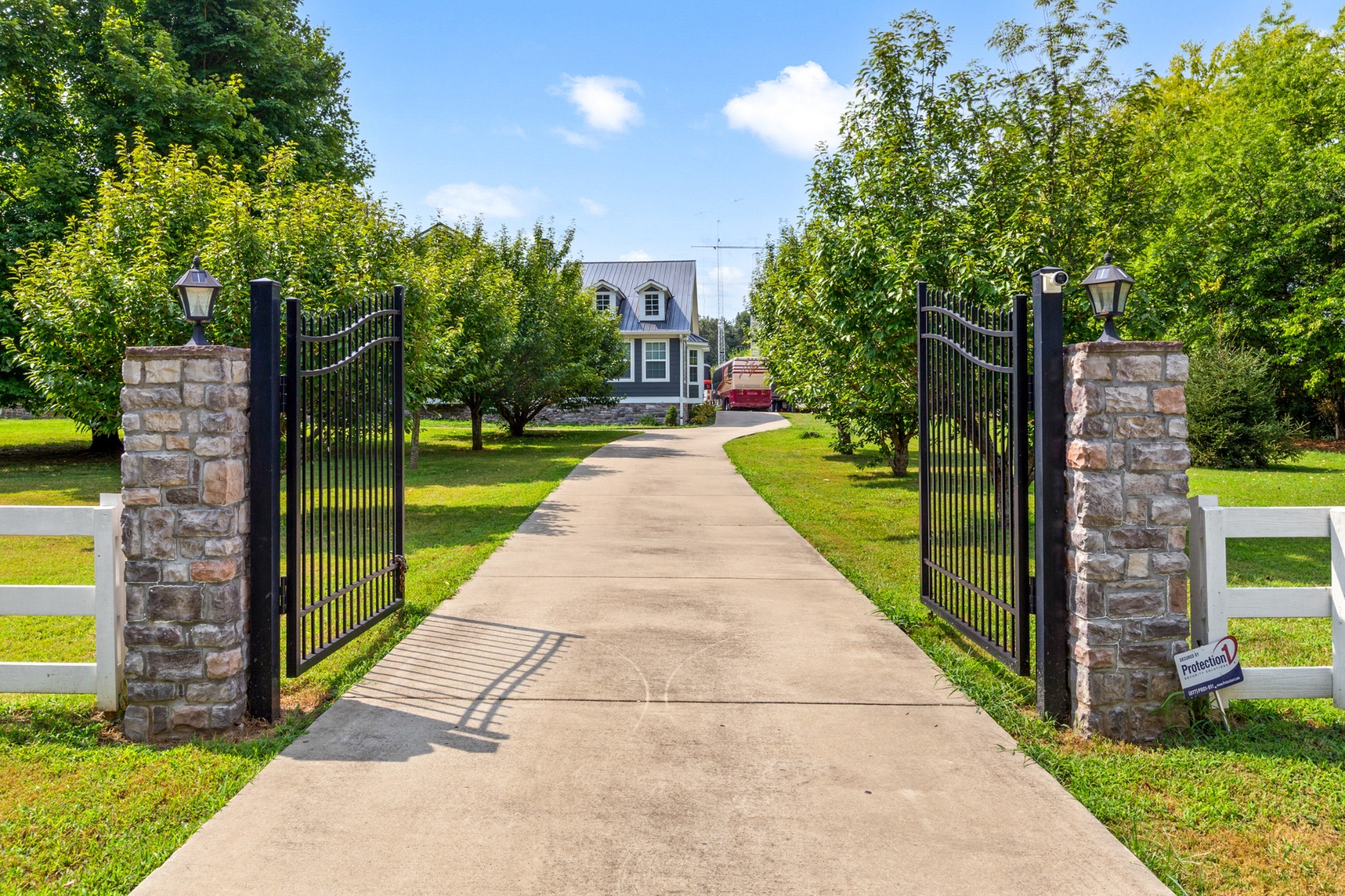 6931 Cowan Road Springfield, TN 37172 - Photo 7 of 72