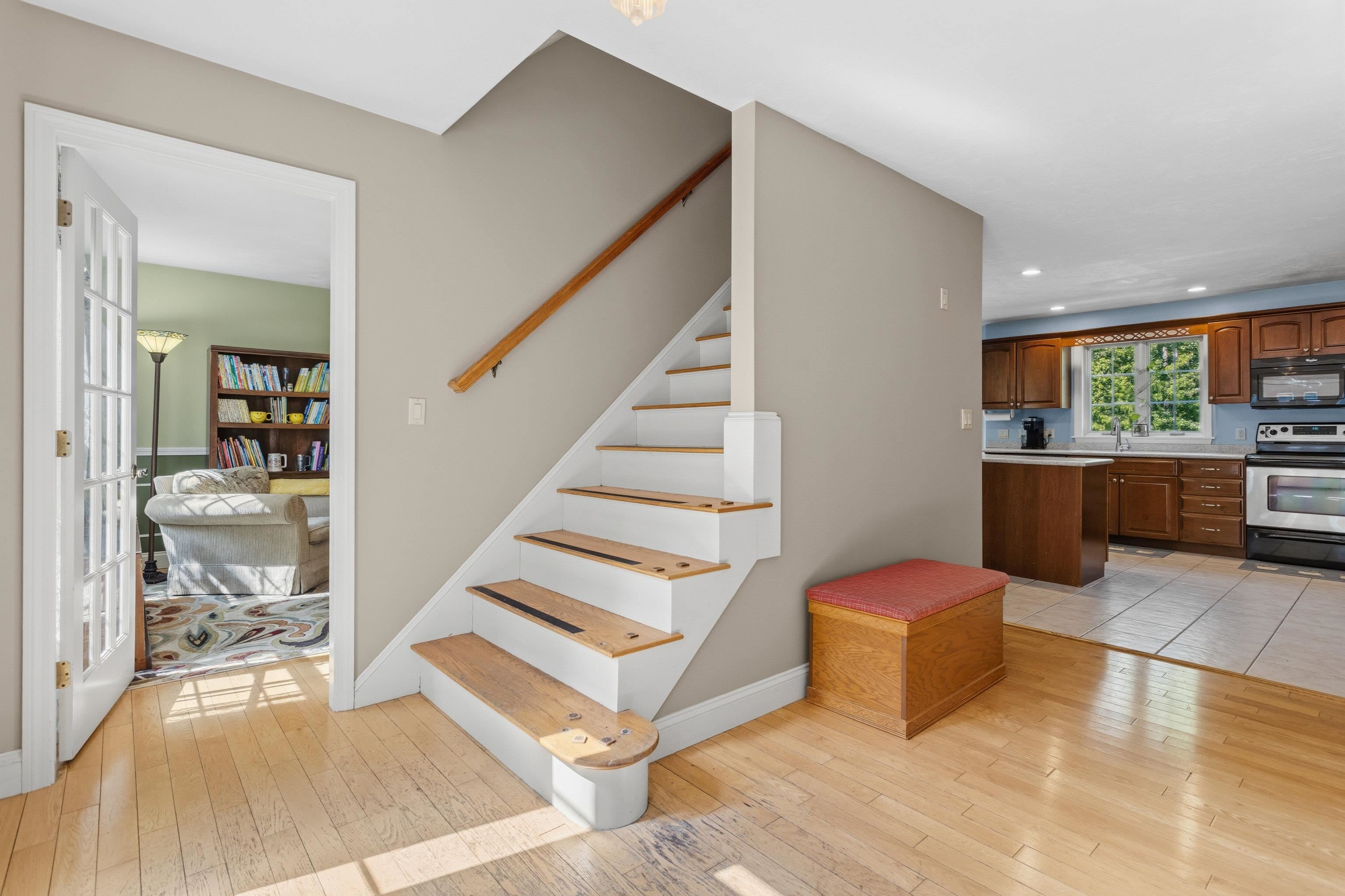 17 Stanley Pond Drive Rochester, NH 03839 - Photo 2 of 59