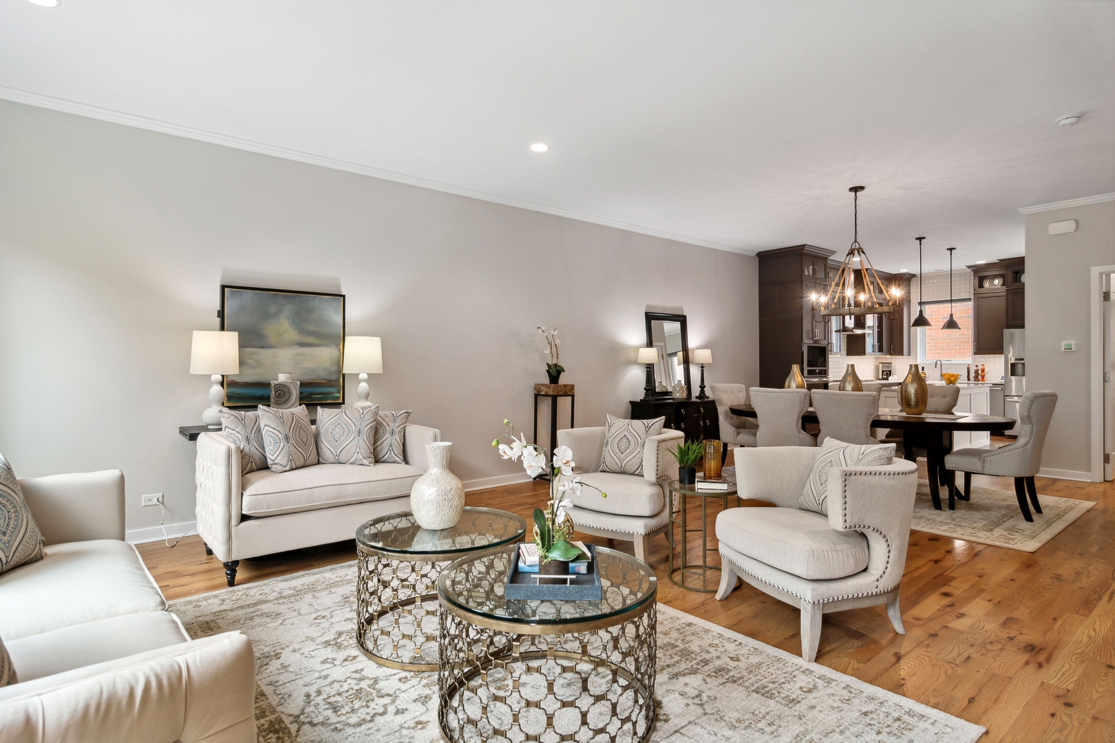 1648 South Prairie Avenue, Unit 4 Chicago, IL 60616 - Photo 7 of 30 a living room with furniture and a dining table