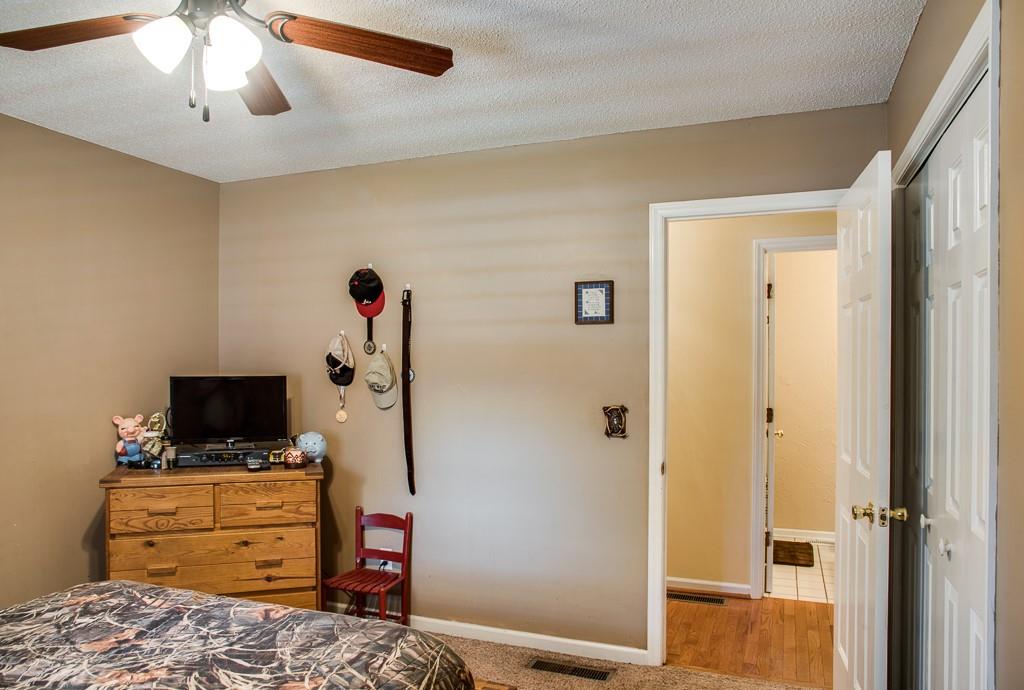 12 Fox Ridge Drive Granite Falls, NC 28630 - Photo 15 of 31 Gallery Image 15