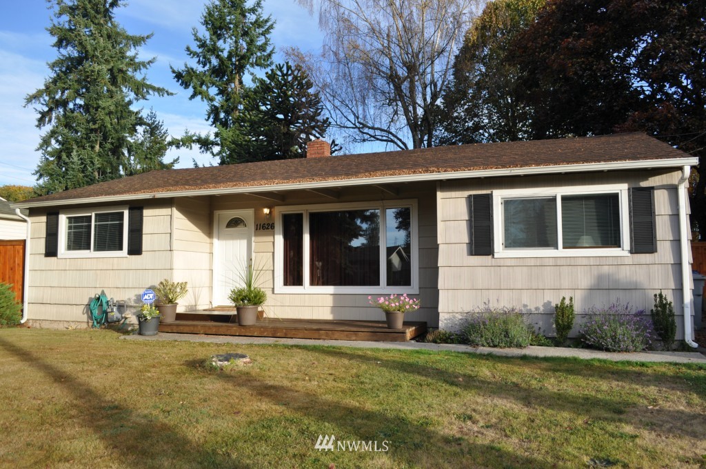11626 Southeast 164th Street Renton, WA 98058 - Photo 1 of 11 Gallery Image 1