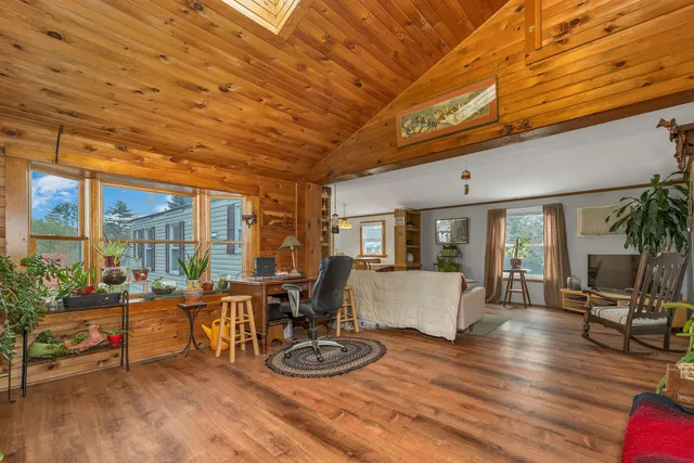 $200,000 | 9 Duke Lane, Concord, NH 03303