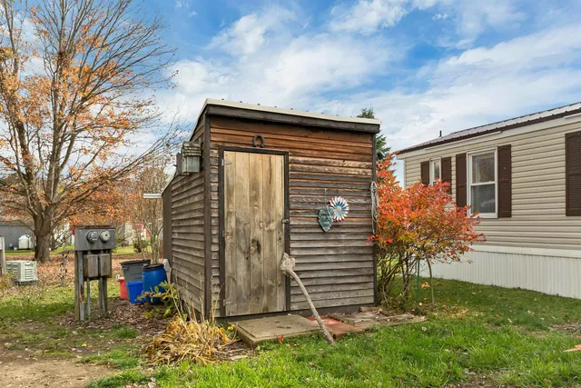 $210,000 | 9 Duke Lane, Concord, NH 03303