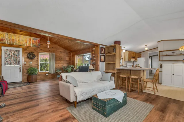 $210,000 | 9 Duke Lane, Concord, NH 03303