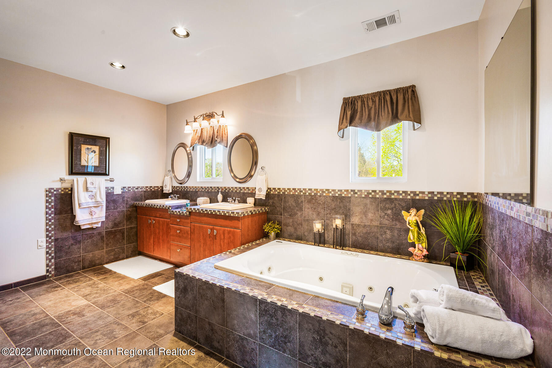 912 Wayside Road Tinton Falls, NJ 07712 - Photo 23 of 48 912WaysideRd_LowRes-39