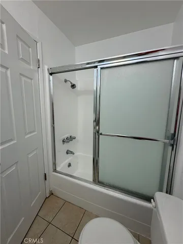 $2,850 | 5325 Newcastle Avenue, Unit 240, Encino, CA 91316