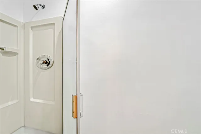 $2,750 | 5325 Newcastle Avenue, Unit 240, Encino, CA 91316