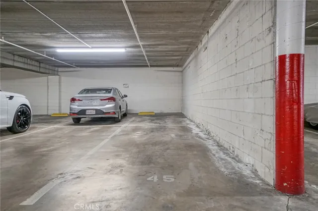 $2,750 | 5325 Newcastle Avenue, Unit 240, Encino, CA 91316