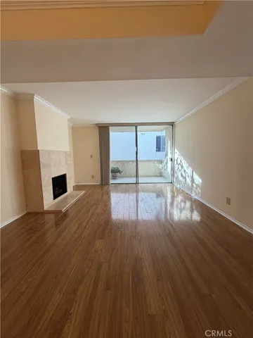 $2,850 | 5325 Newcastle Avenue, Unit 240, Encino, CA 91316