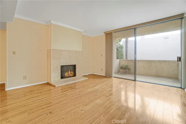 $2,750 | 5325 Newcastle Avenue, Unit 240, Encino, CA 91316