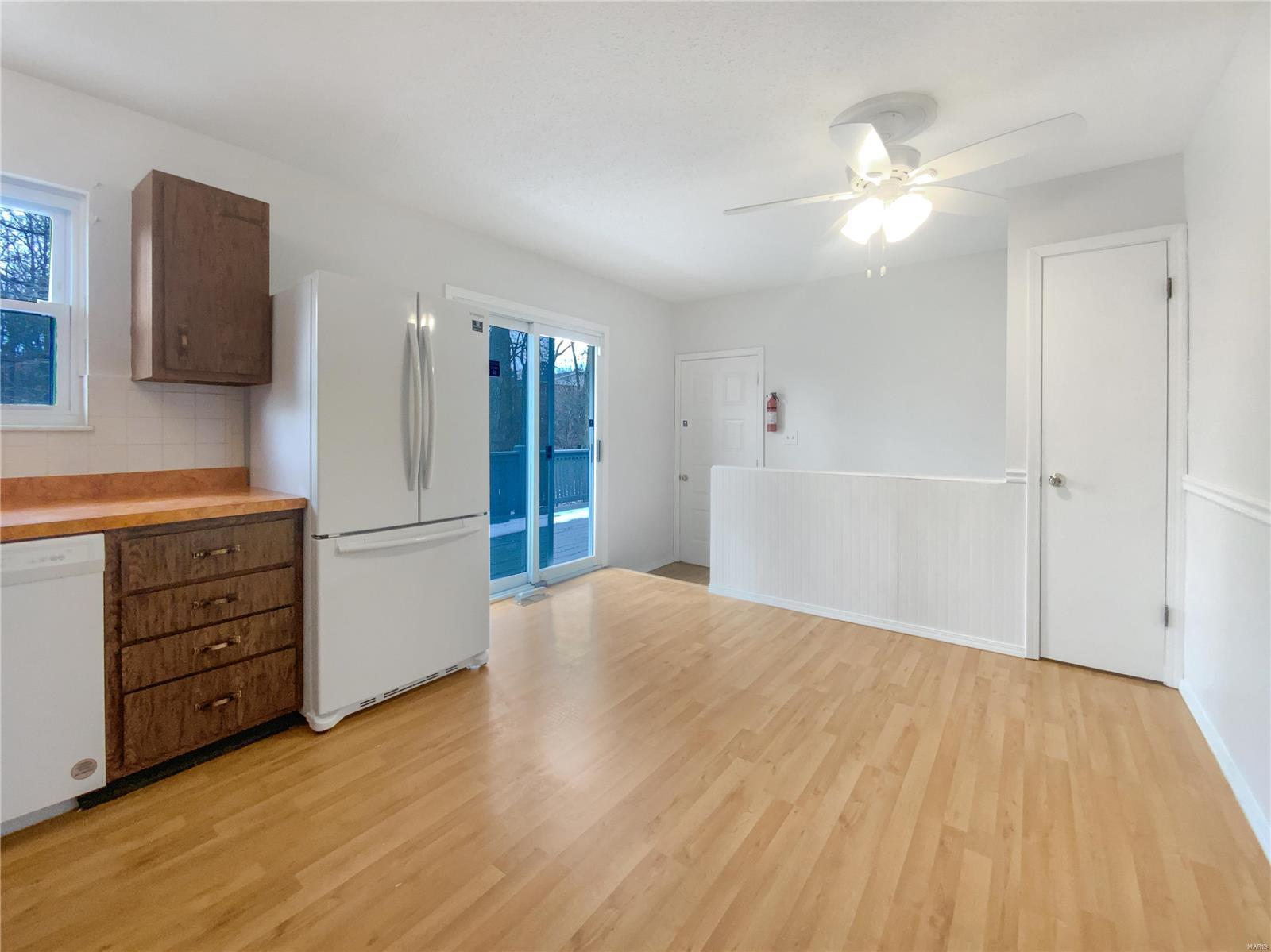 5344 Belmont Drive High Ridge, MO 63049 - Photo 11 of 19