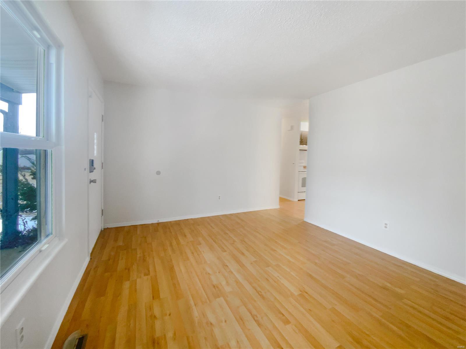 5344 Belmont Drive High Ridge, MO 63049 - Photo 10 of 19