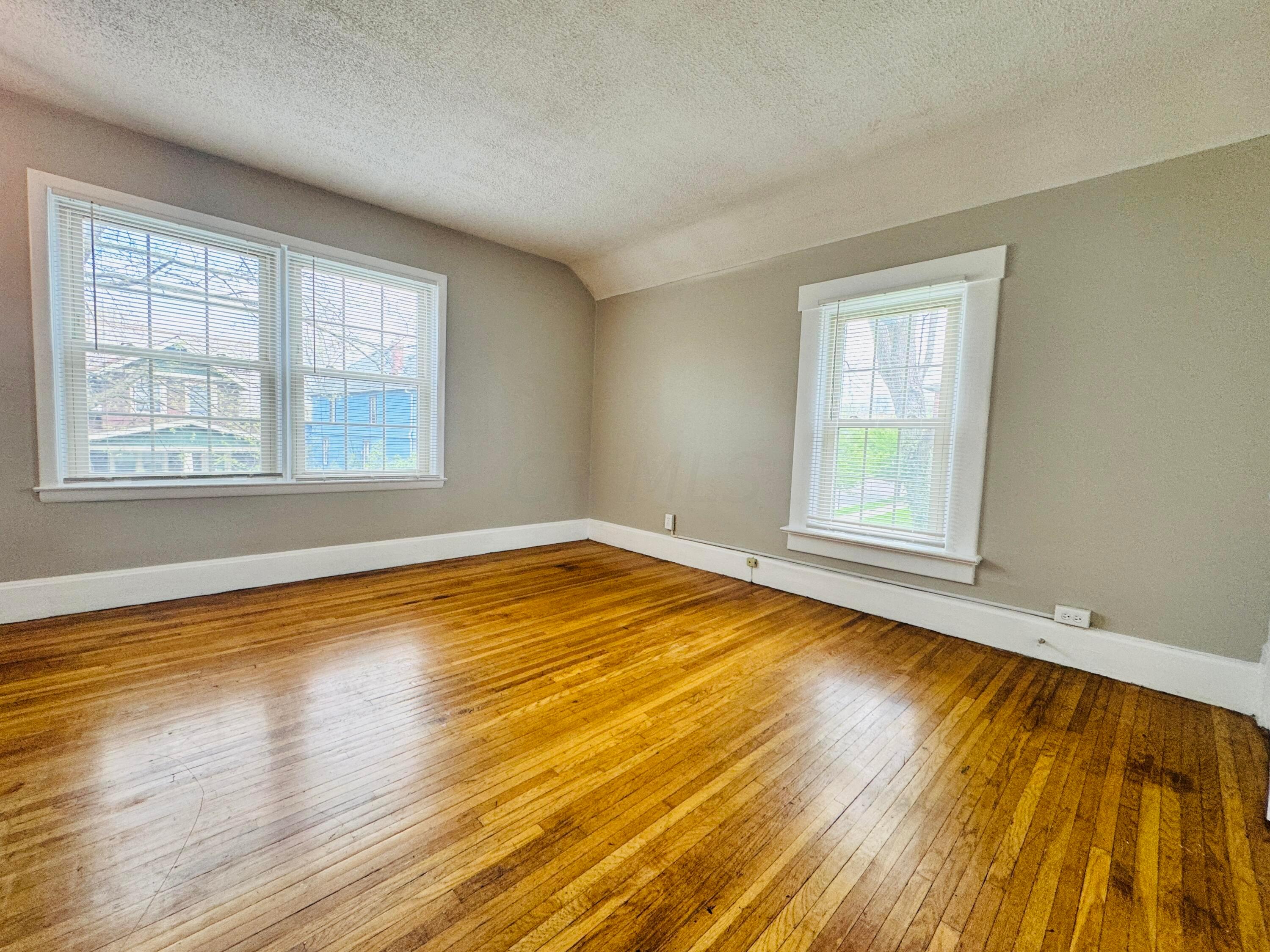 47 West Pacemont Road Columbus, OH 43202 - Photo 5 of 16 Bedroom