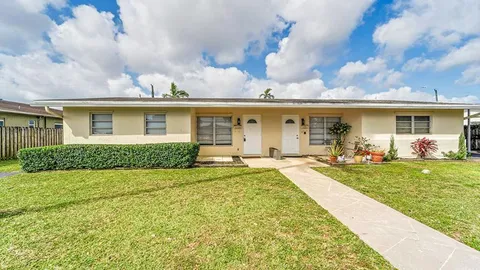 $759,000 | 4681-4685 Southwest 43rd Terrace, Fort Lauderdale, FL 33314