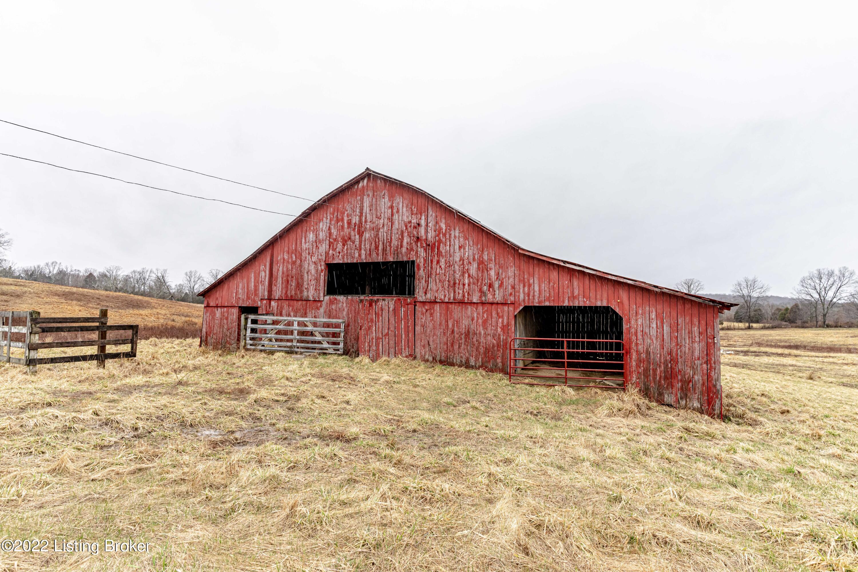 2004 Hunts Church Road Roundhill, KY 42275 - Photo 35 of 45 DSC09630
