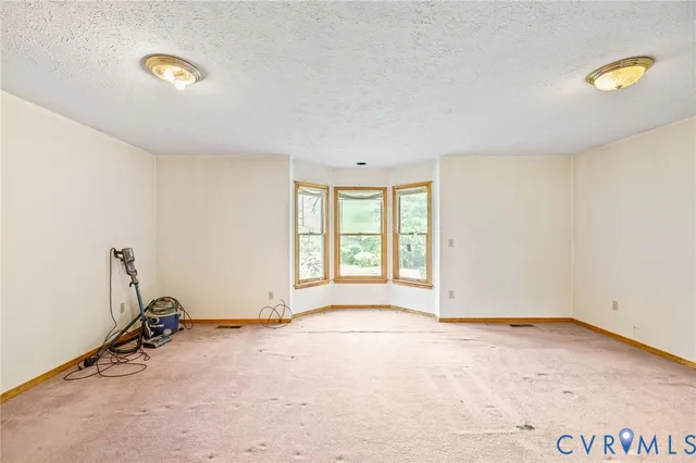 $354,090 | 16464 Paddock Run Road, Beaverdam, VA 23015