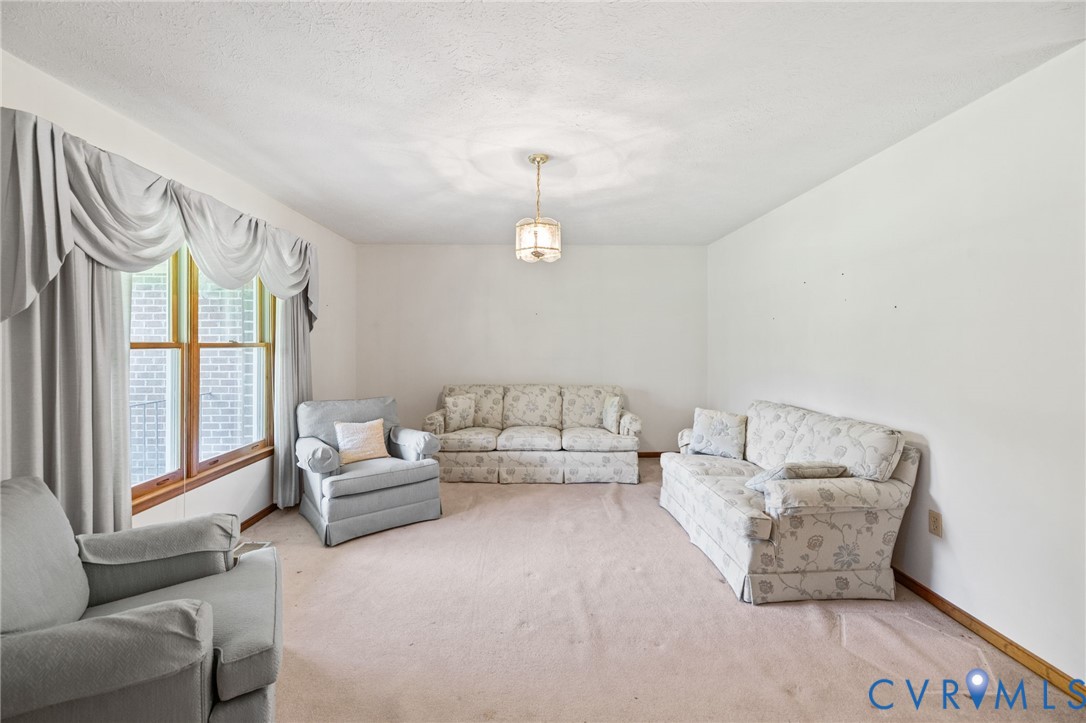 16464 Paddock Run Road Beaverdam, VA 23015 - Photo 8 of 42