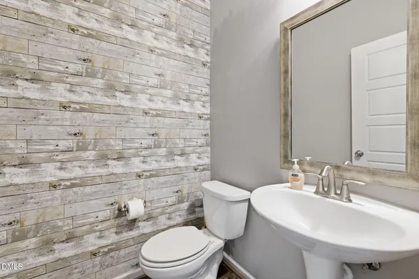 $2,600 | 186 Japwood Place, Garner, NC 27529