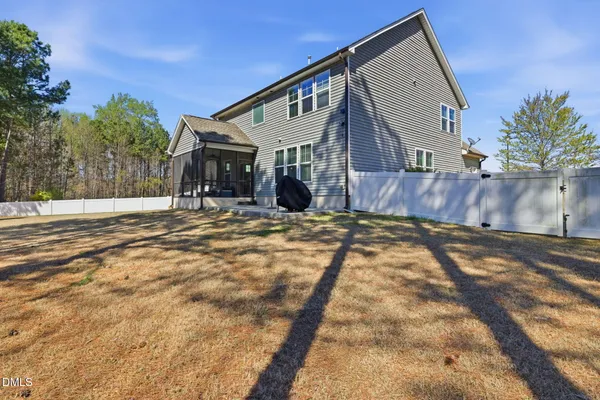 $2,600 | 186 Japwood Place, Garner, NC 27529
