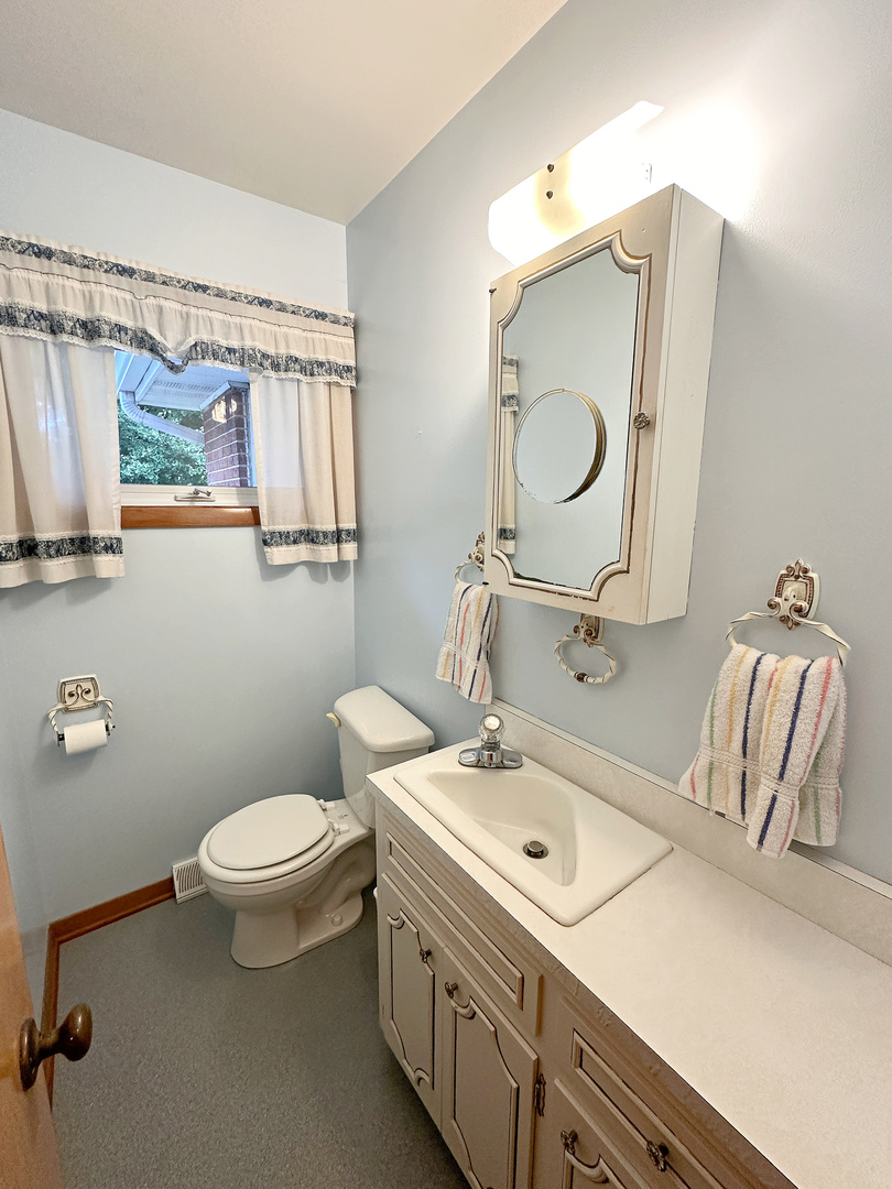 1201 Columbus Road Streator, IL 61364 - Photo 34 of 58 Gallery Image 34