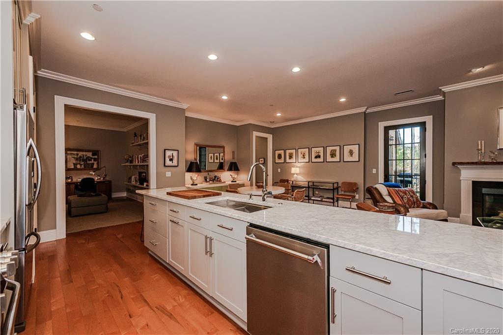 3274 Park Road Charlotte, NC 28209 - Photo 14 of 27