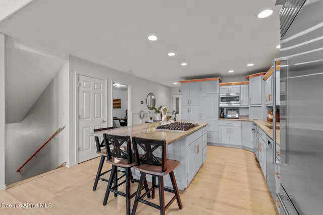 $1,999,000 | 35053 East Hayden Lake Road, Hayden, ID 83835