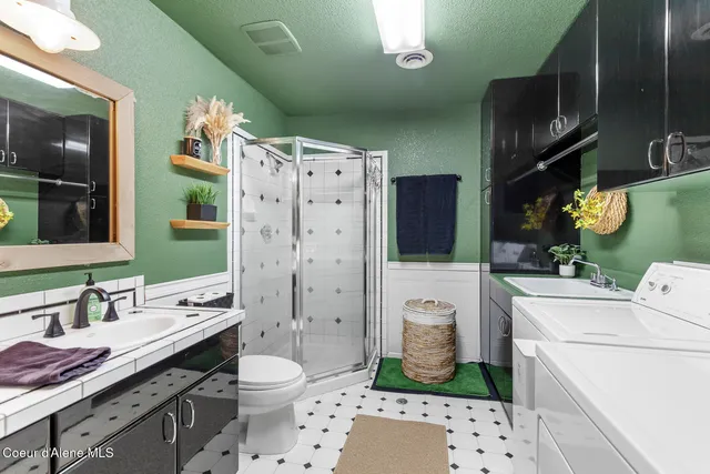 $1,999,000 | 35053 East Hayden Lake Road, Hayden, ID 83835