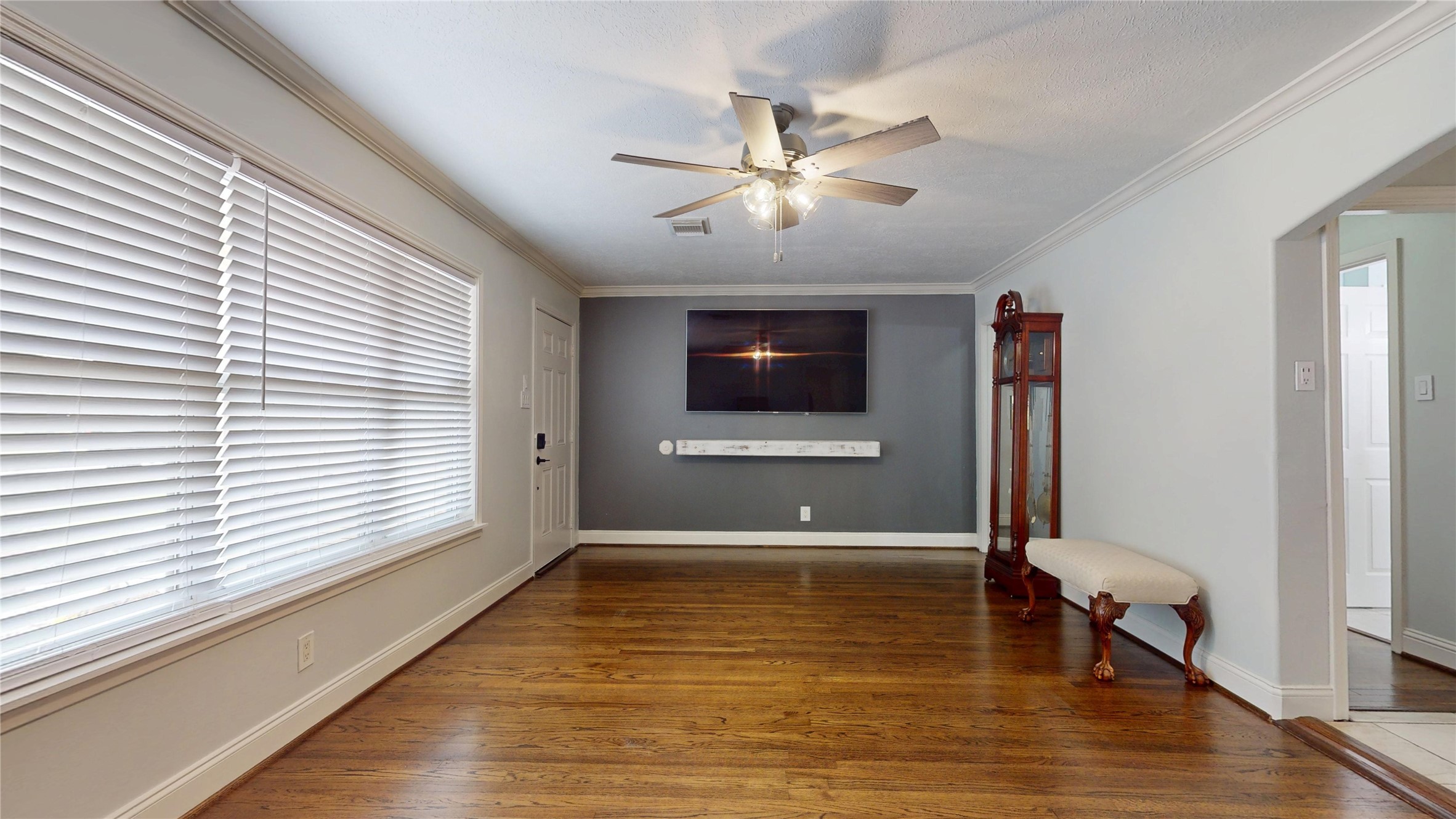 4607 Cetti Street Houston, TX 77009 - Photo 10 of 48