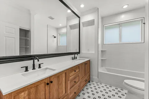 $1,995,000 | 2297 Northwest 55th Street, Boca Raton, FL 33496