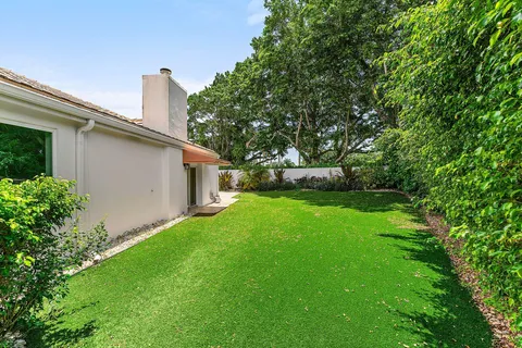 $1,995,000 | 2297 Northwest 55th Street, Boca Raton, FL 33496